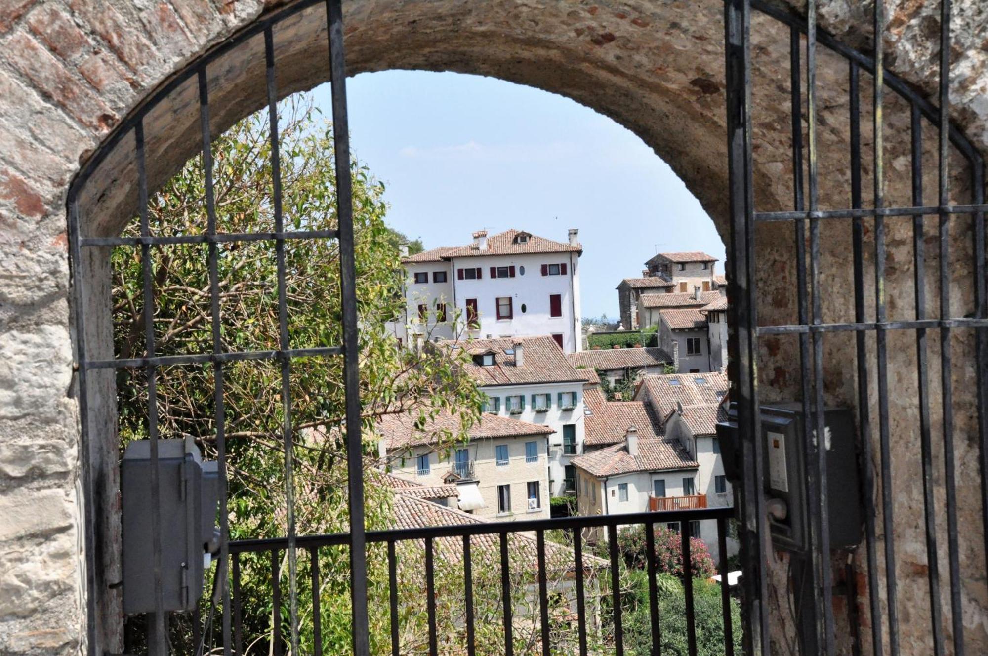 Nazionale Camere Montebelluna Bagian luar foto